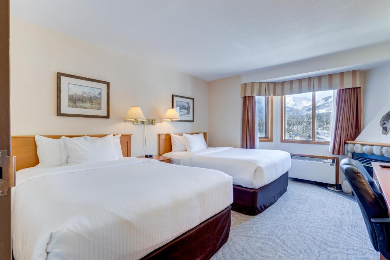 Chateau Canmore Bagian luar foto
