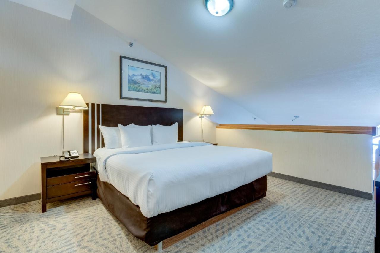 Chateau Canmore Bagian luar foto