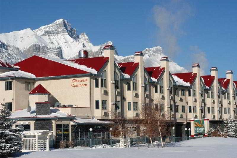Chateau Canmore Bagian luar foto